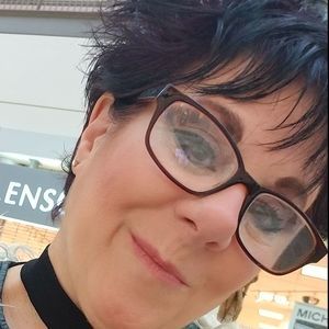 Meet your Posher, Kathy